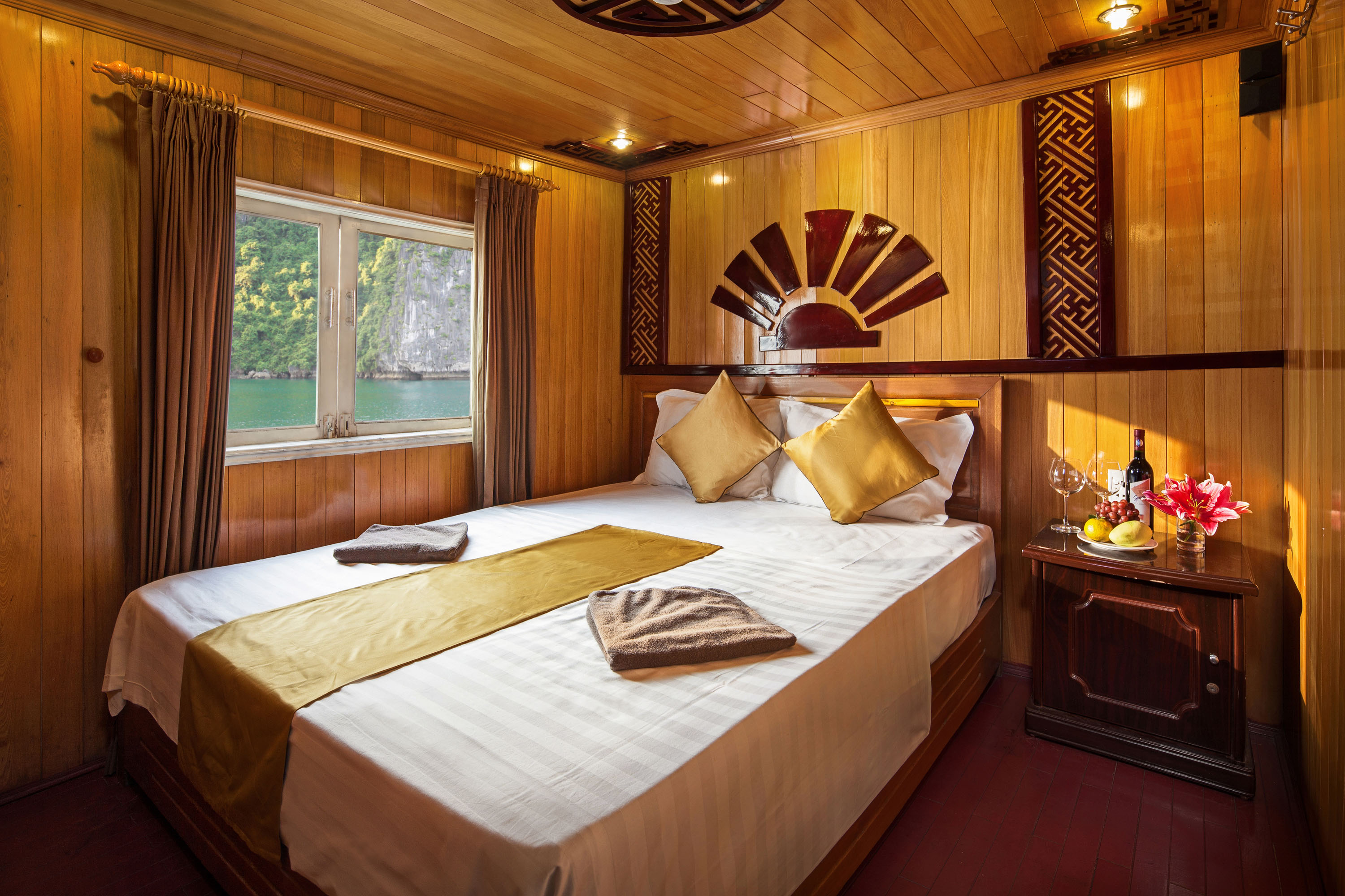 Halong Bay 2 Days 1 Night 