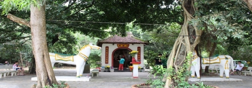 Miếu Cậu tại Côn Đảo