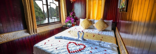 Tour Hạ Long 3 ngày - ngủ tàu Fantasea Cruise (3)