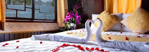 Tour Hạ Long 3 ngày - ngủ tàu Fantasea Cruise (2)