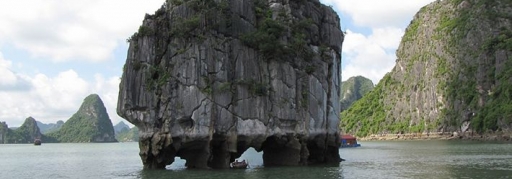 Hòn Đỉnh Hương - Vịnh Hạ Long