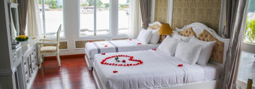 Tour Hạ Long 2 ngày 1 đêm - ngủ tàu Signature Cruise (11)