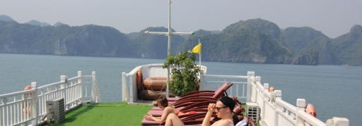 Tour Hạ Long 3 ngày - ngủ tàu Fantasea Cruise (12)