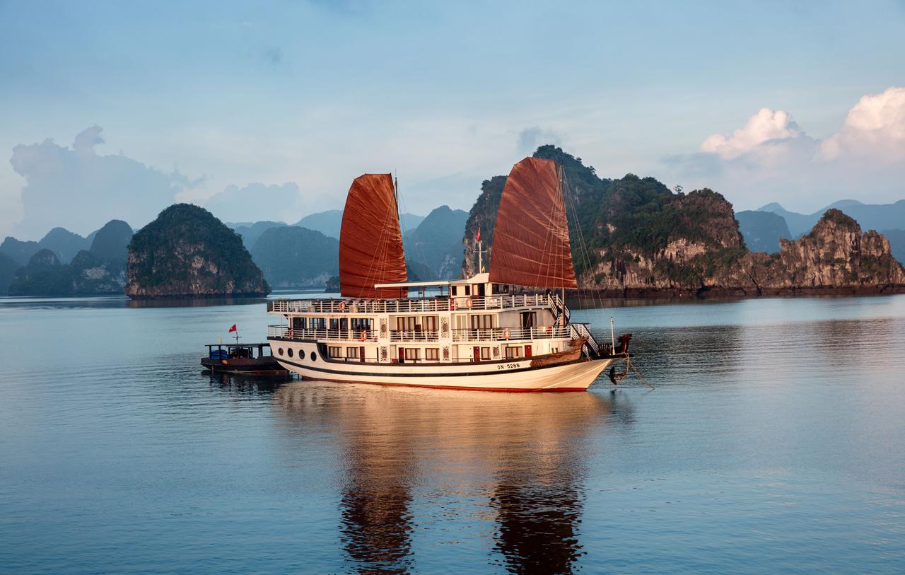 Tour Hạ Long 3 ngày ngủ tàu Apricot Premium Cruise