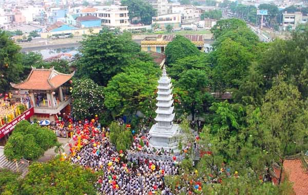 Du lịch Chùa Vĩnh Nghiêm - Khu du lịch Suối Mỡ 1 ngày