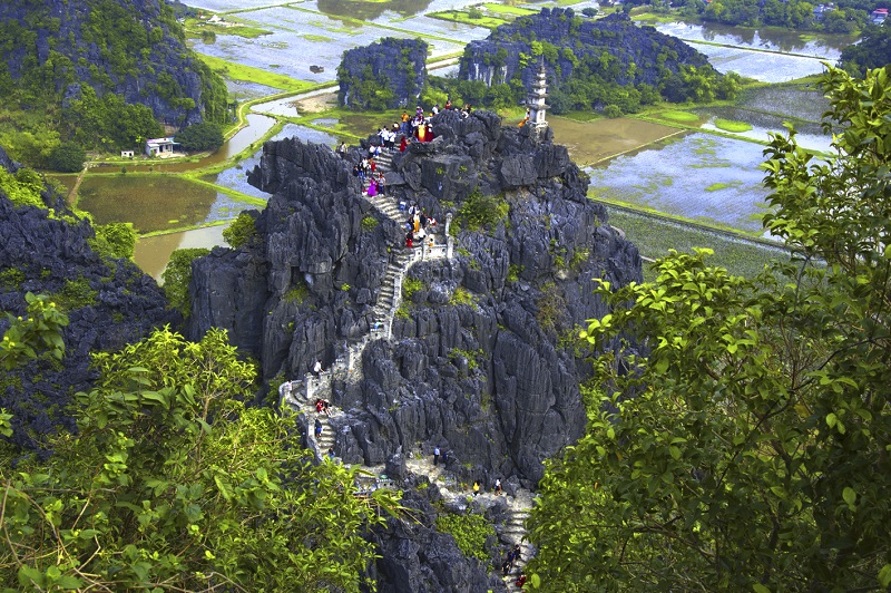 Hang Múa Ninh Bình